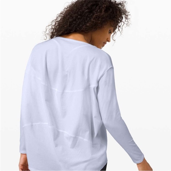 Lululemon LA Back in Action Long Sleeve Tee in Speckled Blue - Picture 2 of 6